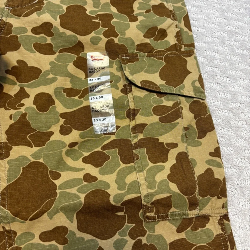 Levi's XX Cargo Baggy Fit Pants Mens Size‎ 33 x 30 Duck Camo Print Cotton NEW